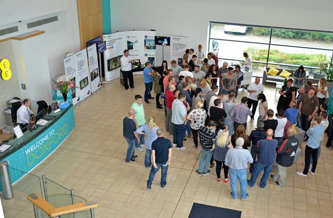 Call centre Employees enjoying ice cream