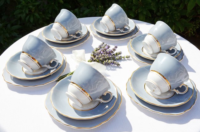 Dusky Blue Tea-set